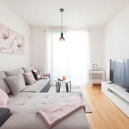 Klara Apartment